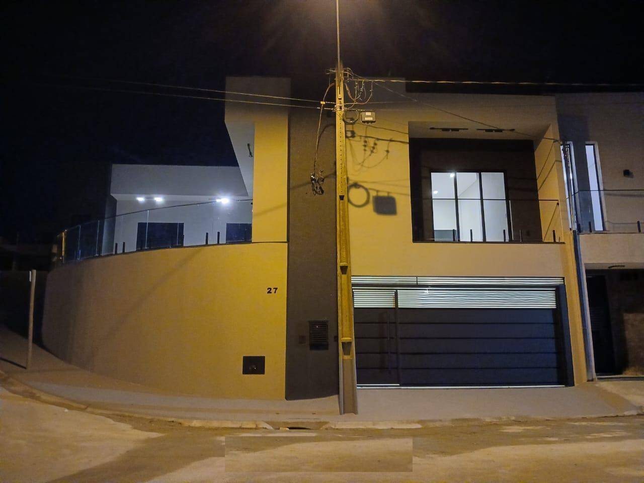 #411 - Casa para Venda em Bragança Paulista - SP