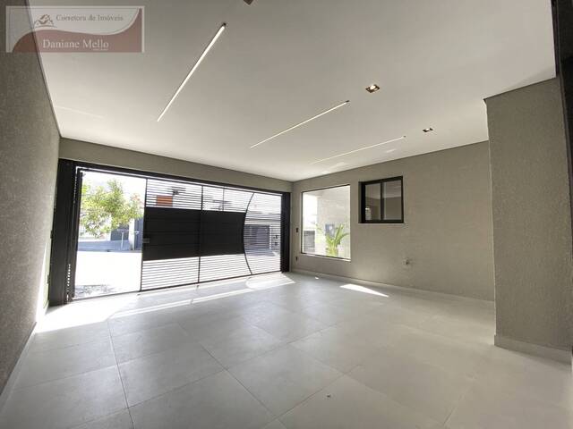 #83 - Casa para Venda em Bragança Paulista - SP