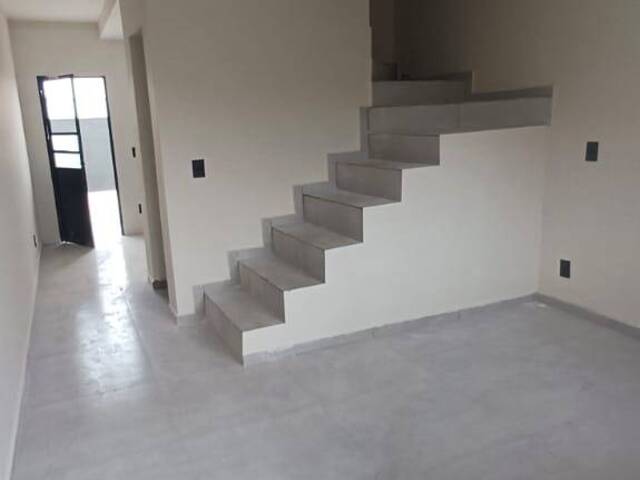 Casa para Venda em Bragança Paulista - 4
