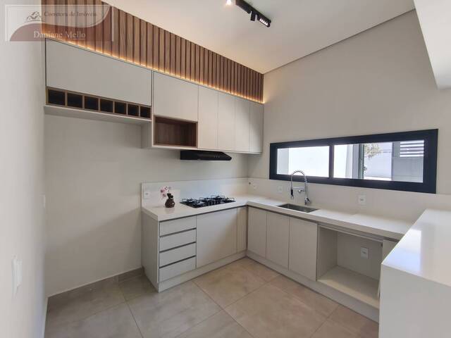 #421 - Casa para Venda em São Paulo - SP - 2