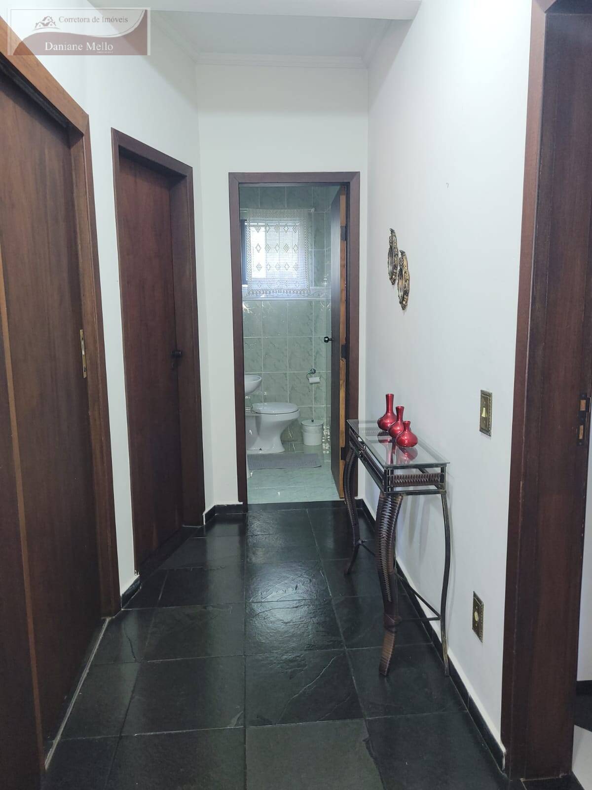 Casa à venda e aluguel com 3 quartos, 311m² - Foto 16