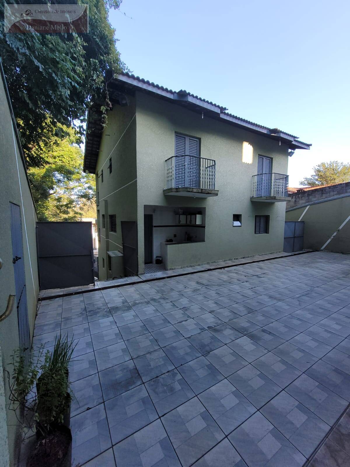 Casa à venda e aluguel com 3 quartos, 311m² - Foto 5