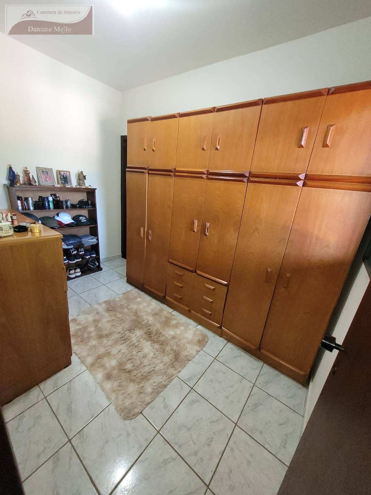Casa à venda e aluguel com 3 quartos, 311m² - Foto 21
