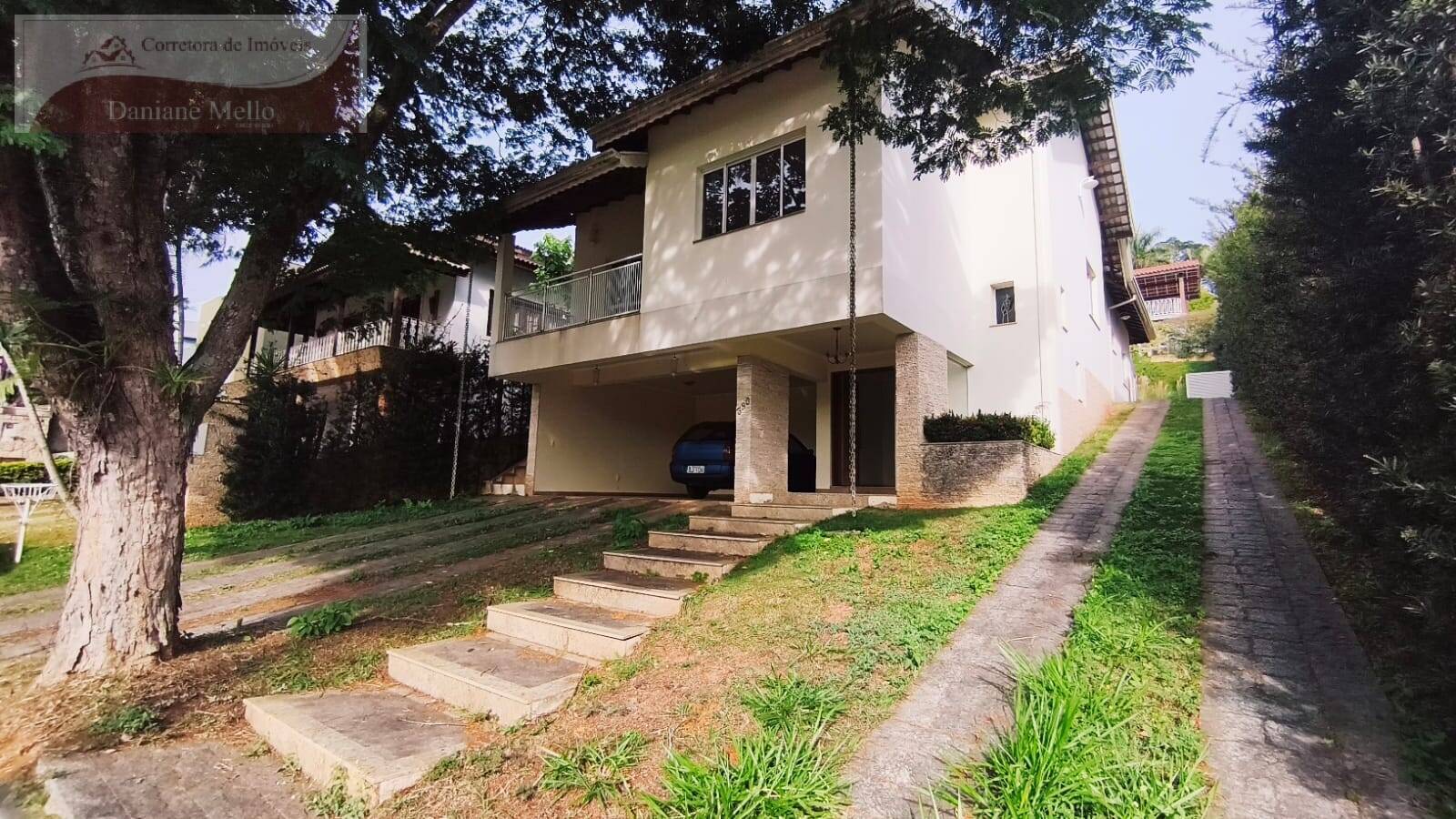 Casa de Condomínio à venda com 3 quartos, 223m² - Foto 2