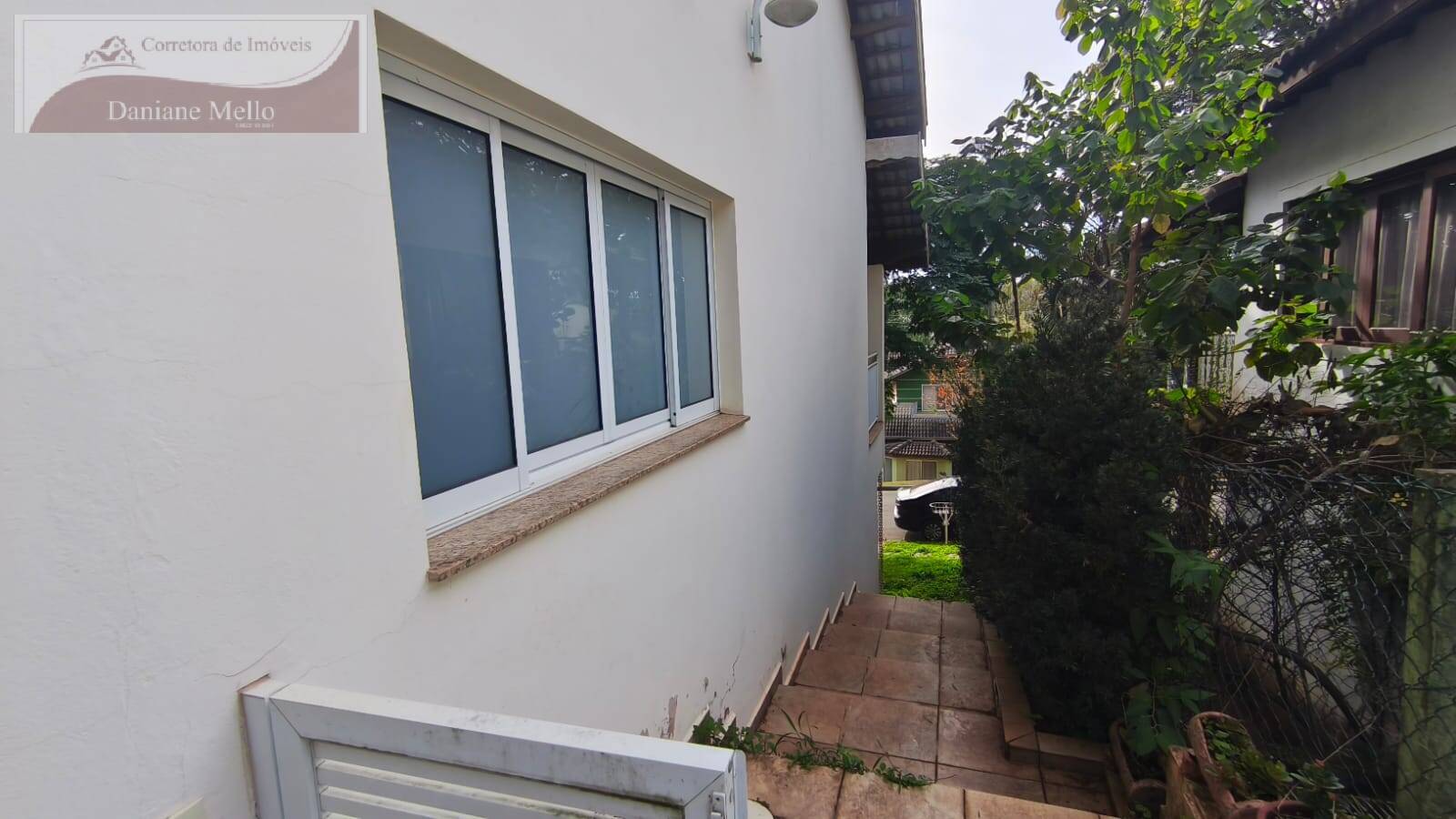 Casa de Condomínio à venda com 3 quartos, 223m² - Foto 8