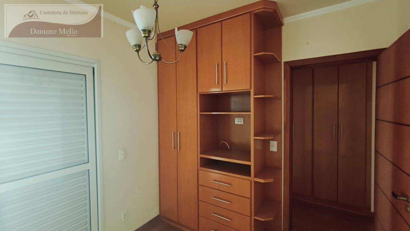Casa de Condomínio à venda com 3 quartos, 223m² - Foto 30