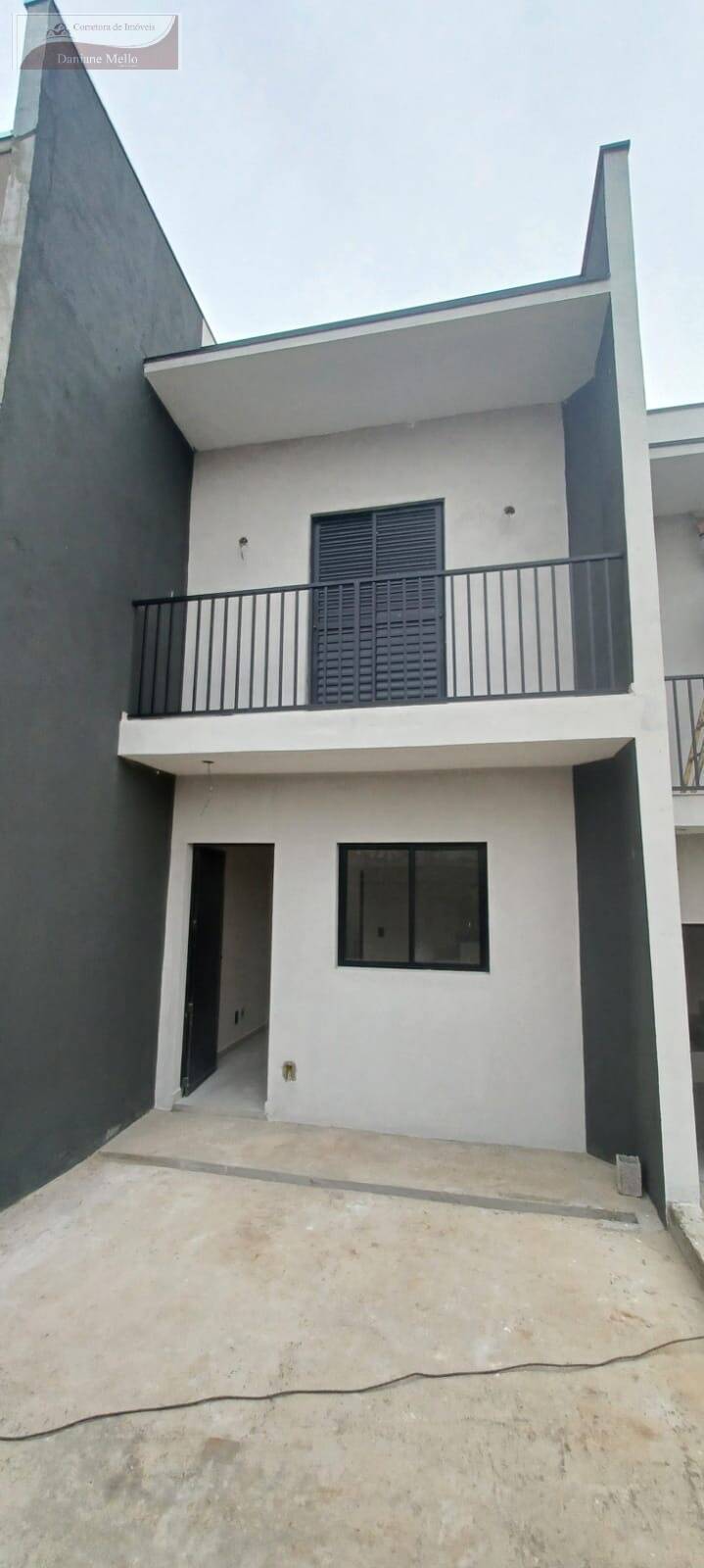 Casa, 2 quartos, 72 m² - Foto 1