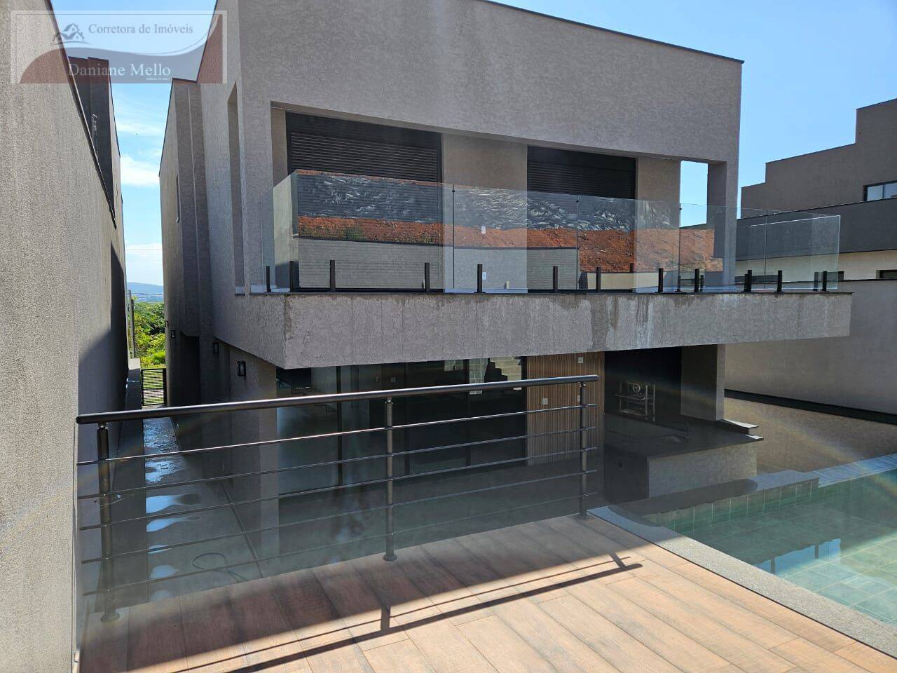 Casa, 3 quartos, 235 m² - Foto 3