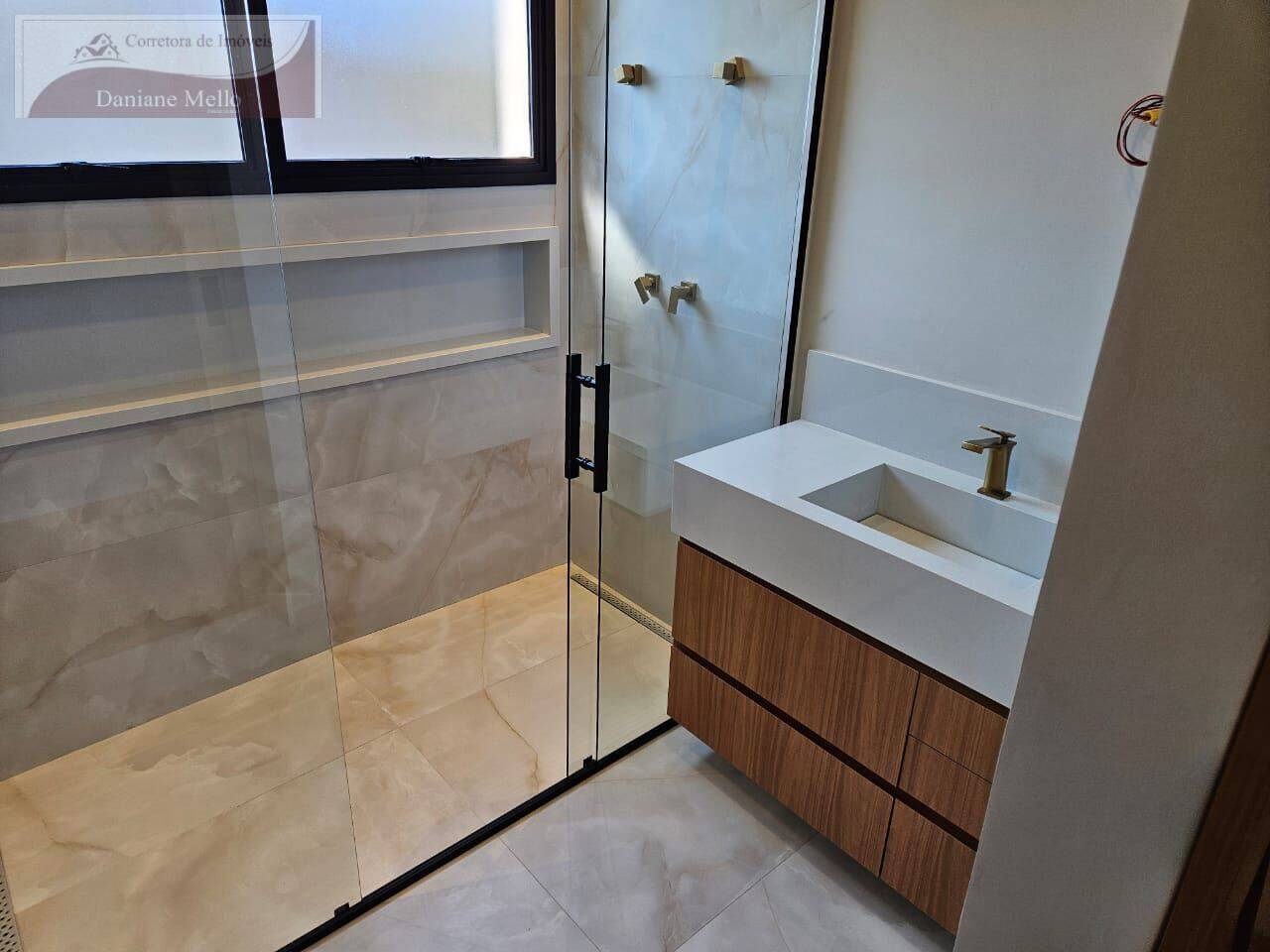 Casa, 3 quartos, 235 m² - Foto 11