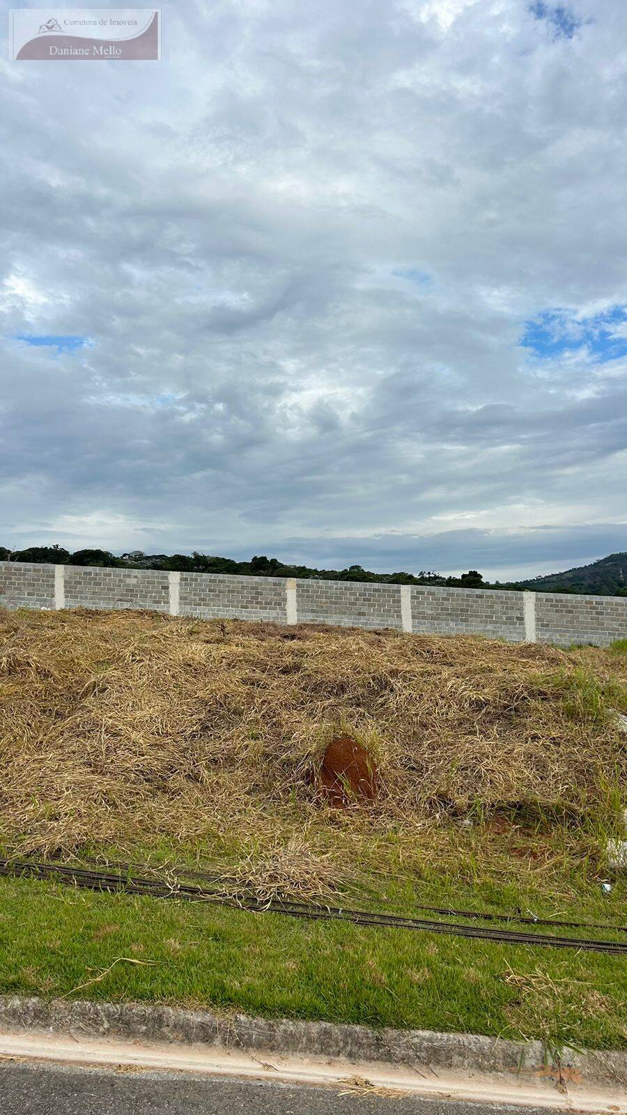 Terreno, 302 m² - Foto 2
