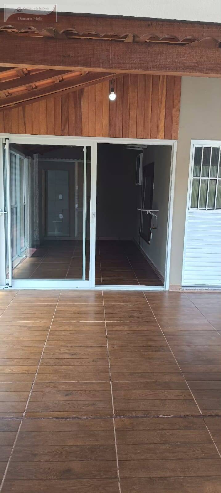 Chácara à venda com 3 quartos, 260m² - Foto 3