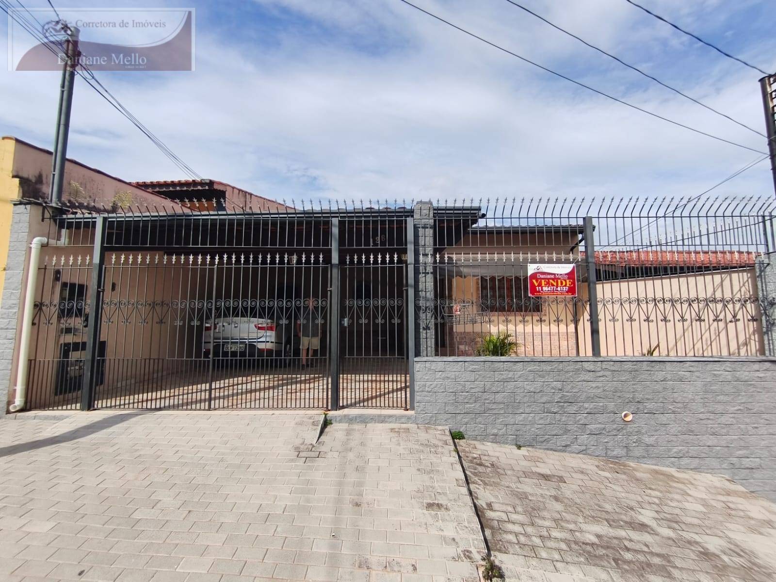 Casa, 4 quartos, 160 m² - Foto 1