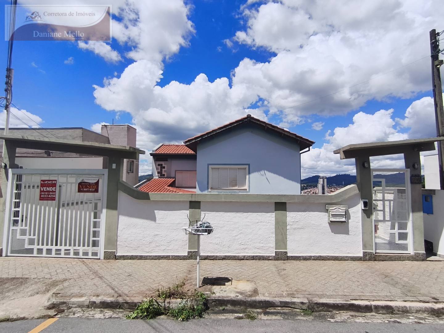 Sobrado, 3 quartos, 230 m² - Foto 1